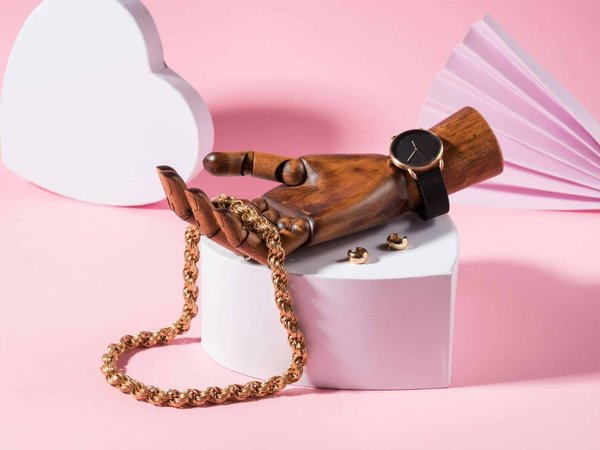 Anna velazia: bijoux lithothérapie et élégance italienne